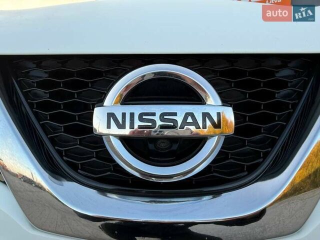 Белый Ниссан Кашкай, объемом двигателя 1.5 л и пробегом 213 тыс. км за 15900 $, фото 27 на Automoto.ua