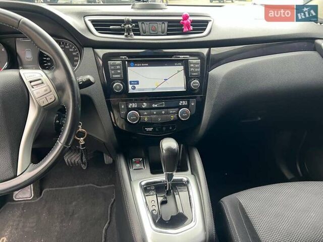 Білий Ніссан Кашкай, об'ємом двигуна 1.6 л та пробігом 216 тис. км за 16990 $, фото 27 на Automoto.ua