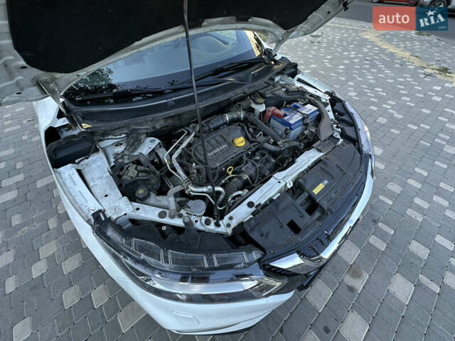 Белый Ниссан Кашкай, объемом двигателя 1.6 л и пробегом 95 тыс. км за 21900 $, фото 57 на Automoto.ua