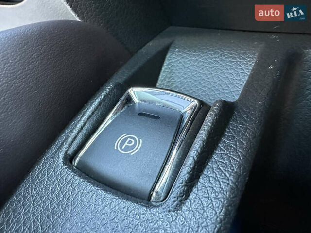 Белый Ниссан Кашкай, объемом двигателя 1.6 л и пробегом 95 тыс. км за 21900 $, фото 29 на Automoto.ua