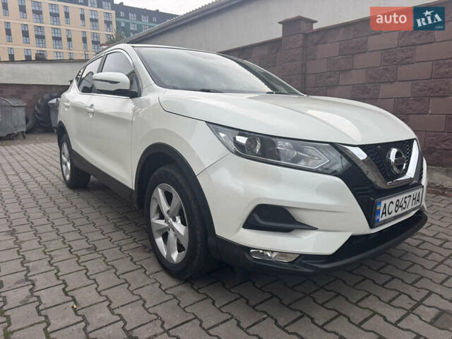 Білий Ніссан Кашкай, об'ємом двигуна 1.6 л та пробігом 204 тис. км за 16999 $, фото 5 на Automoto.ua