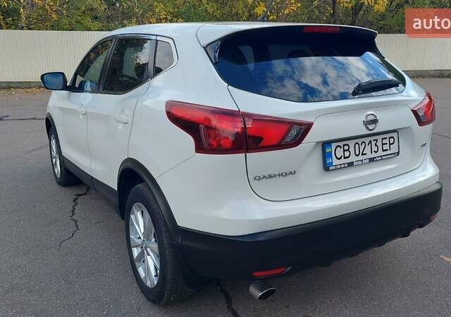 Белый Ниссан Кашкай, объемом двигателя 2 л и пробегом 53 тыс. км за 15250 $, фото 13 на Automoto.ua