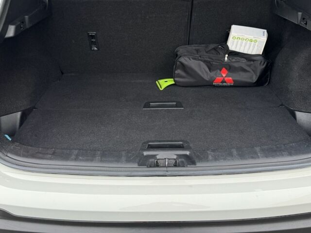 Білий Ніссан Кашкай, об'ємом двигуна 1.2 л та пробігом 92 тис. км за 11500 $, фото 22 на Automoto.ua