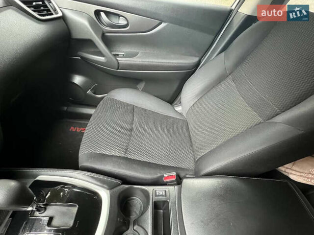 Білий Ніссан Кашкай, об'ємом двигуна 1.2 л та пробігом 71 тис. км за 14700 $, фото 15 на Automoto.ua