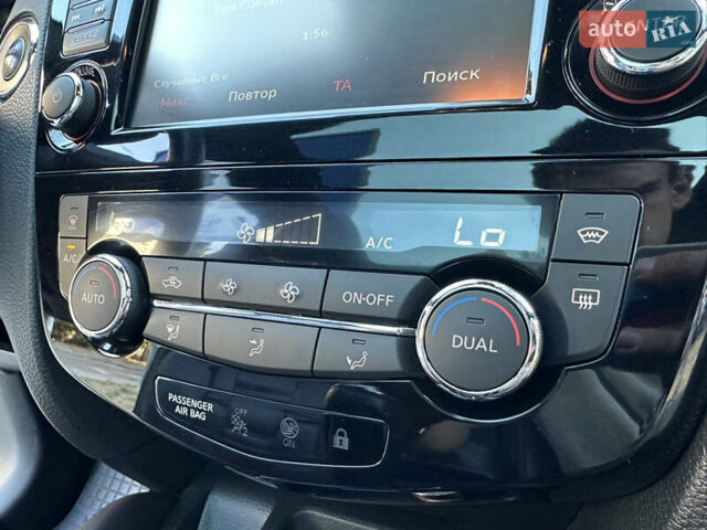 Белый Ниссан Кашкай, объемом двигателя 1.6 л и пробегом 95 тыс. км за 21900 $, фото 32 на Automoto.ua