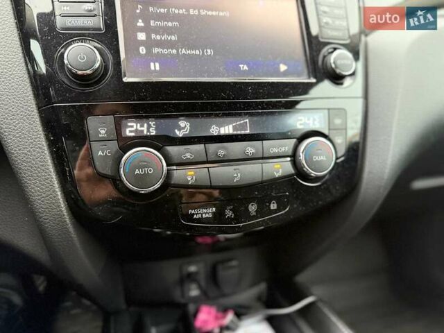 Белый Ниссан Кашкай, объемом двигателя 1.2 л и пробегом 158 тыс. км за 14990 $, фото 22 на Automoto.ua