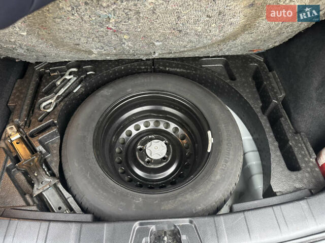 Білий Ніссан Кашкай, об'ємом двигуна 1.6 л та пробігом 137 тис. км за 14900 $, фото 19 на Automoto.ua