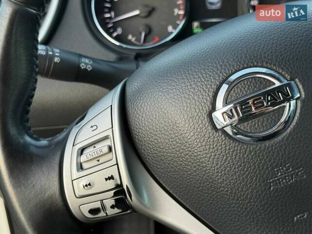 Белый Ниссан Кашкай, объемом двигателя 2 л и пробегом 187 тыс. км за 16500 $, фото 23 на Automoto.ua
