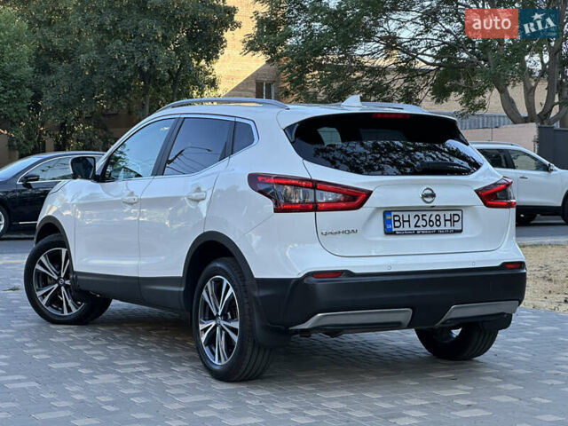 Белый Ниссан Кашкай, объемом двигателя 1.6 л и пробегом 95 тыс. км за 21900 $, фото 17 на Automoto.ua