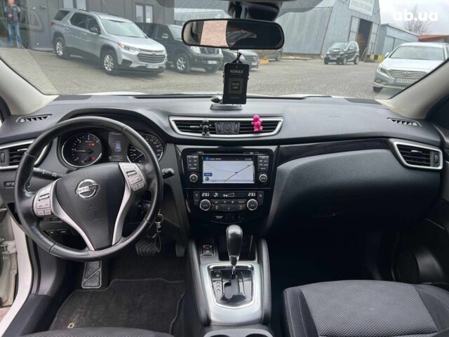 Білий Ніссан Кашкай, об'ємом двигуна 1.6 л та пробігом 216 тис. км за 16990 $, фото 36 на Automoto.ua
