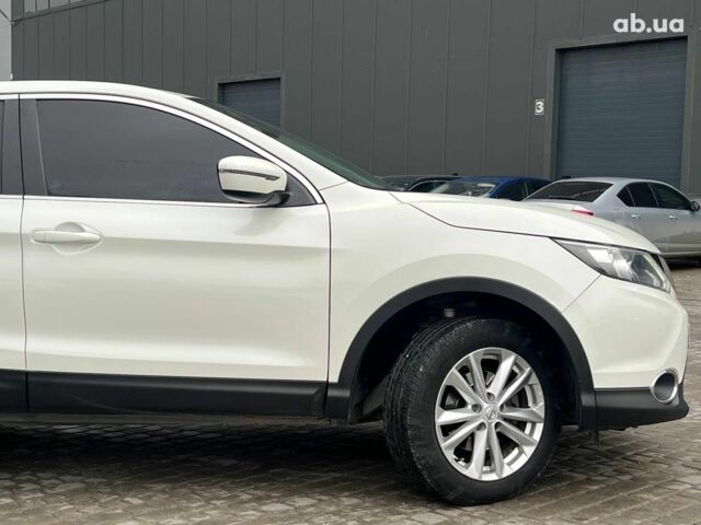 Білий Ніссан Кашкай, об'ємом двигуна 1.6 л та пробігом 216 тис. км за 16990 $, фото 11 на Automoto.ua