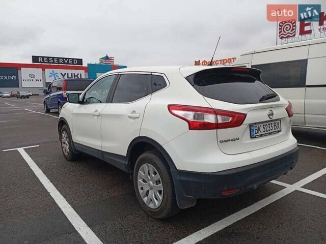 Белый Ниссан Кашкай, объемом двигателя 1.2 л и пробегом 103 тыс. км за 13700 $, фото 1 на Automoto.ua