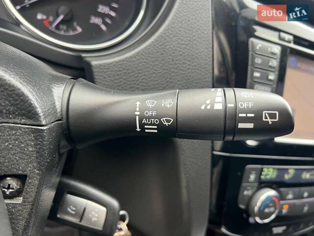 Білий Ніссан Кашкай, об'ємом двигуна 1.6 л та пробігом 216 тис. км за 16990 $, фото 25 на Automoto.ua