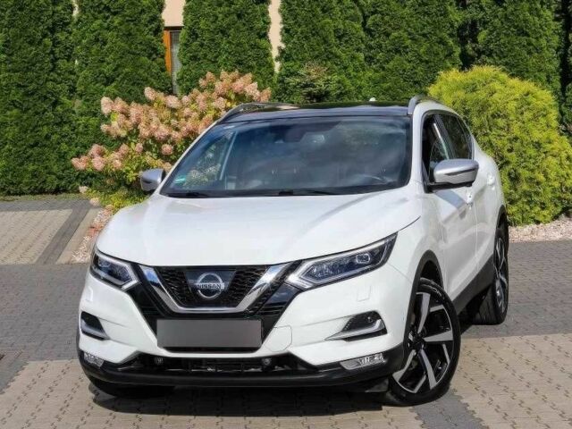 Белый Ниссан Кашкай, объемом двигателя 1.2 л и пробегом 99 тыс. км за 9200 $, фото 2 на Automoto.ua