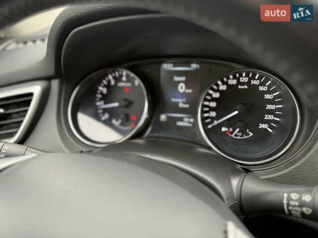 Белый Ниссан Кашкай, объемом двигателя 1.2 л и пробегом 48 тыс. км за 17700 $, фото 30 на Automoto.ua