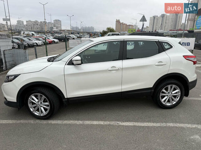 Белый Ниссан Кашкай, объемом двигателя 1.2 л и пробегом 48 тыс. км за 17700 $, фото 13 на Automoto.ua