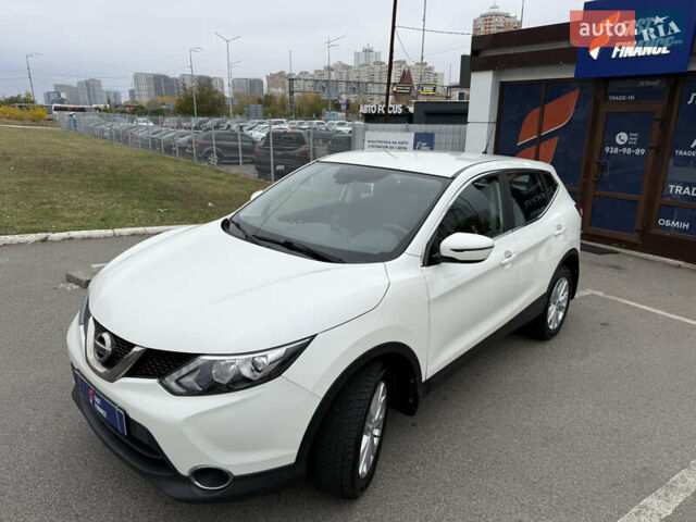 Белый Ниссан Кашкай, объемом двигателя 1.2 л и пробегом 48 тыс. км за 17700 $, фото 16 на Automoto.ua