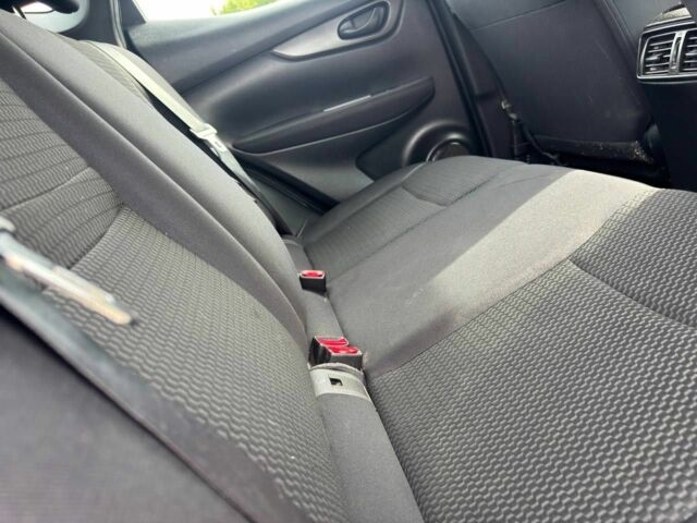 Білий Ніссан Кашкай, об'ємом двигуна 1.2 л та пробігом 112 тис. км за 11850 $, фото 18 на Automoto.ua