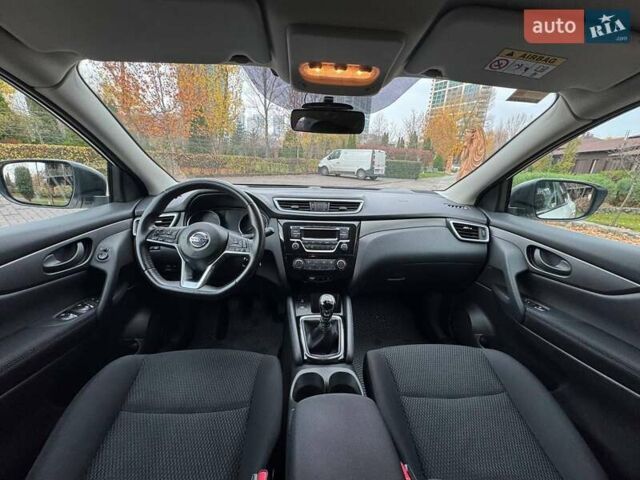 Белый Ниссан Кашкай, объемом двигателя 1.2 л и пробегом 161 тыс. км за 11900 $, фото 21 на Automoto.ua