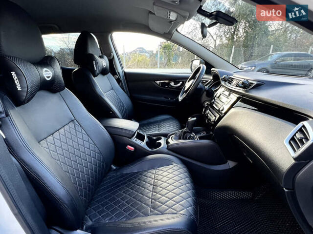 Белый Ниссан Кашкай, объемом двигателя 1.2 л и пробегом 99 тыс. км за 16490 $, фото 14 на Automoto.ua