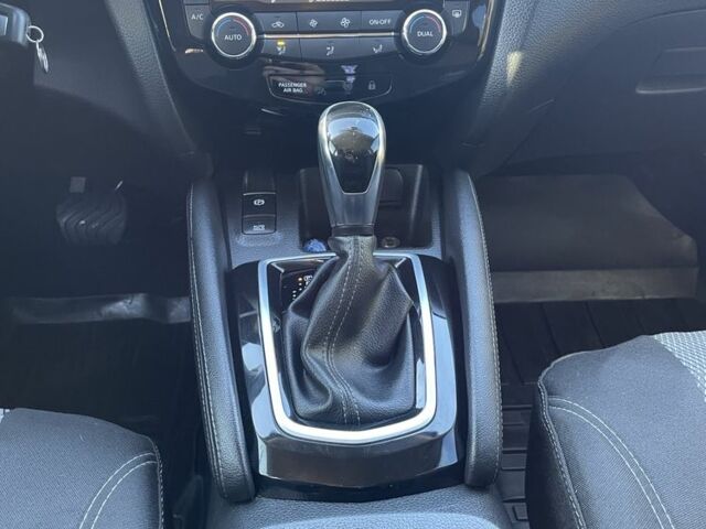 Ниссан Кашкай 2018 в Кривом Роге на Automoto.ua Белый Ниссан Кашкай, объемом двигателя 2 л и пробегом 76 тыс. км за 21000 $, фото 6 на Automoto.ua