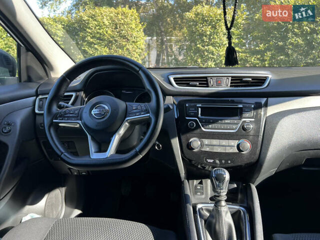 Білий Ніссан Кашкай, об'ємом двигуна 1.2 л та пробігом 205 тис. км за 11500 $, фото 33 на Automoto.ua
