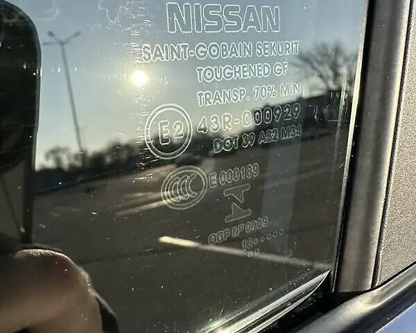 Белый Ниссан Кашкай, объемом двигателя 1.2 л и пробегом 100 тыс. км за 12900 $, фото 18 на Automoto.ua