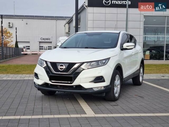 Белый Ниссан Кашкай, объемом двигателя 1.2 л и пробегом 178 тыс. км за 12800 $, фото 6 на Automoto.ua