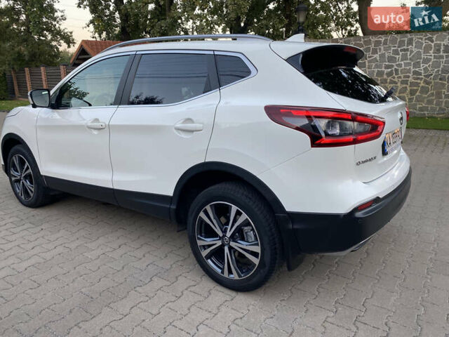 Белый Ниссан Кашкай, объемом двигателя 1.6 л и пробегом 92 тыс. км за 19950 $, фото 14 на Automoto.ua