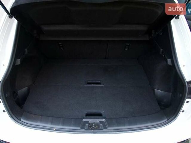 Білий Ніссан Кашкай, об'ємом двигуна 1.2 л та пробігом 141 тис. км за 14300 $, фото 11 на Automoto.ua