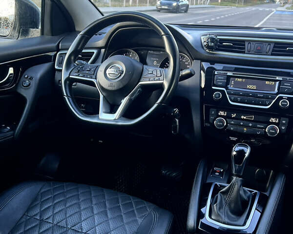 Белый Ниссан Кашкай, объемом двигателя 1.2 л и пробегом 99 тыс. км за 16490 $, фото 12 на Automoto.ua