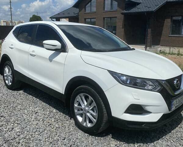 Білий Ніссан Кашкай, об'ємом двигуна 1.6 л та пробігом 102 тис. км за 16999 $, фото 6 на Automoto.ua