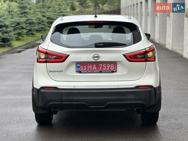 Белый Ниссан Кашкай, объемом двигателя 1.6 л и пробегом 245 тыс. км за 14800 $, фото 9 на Automoto.ua