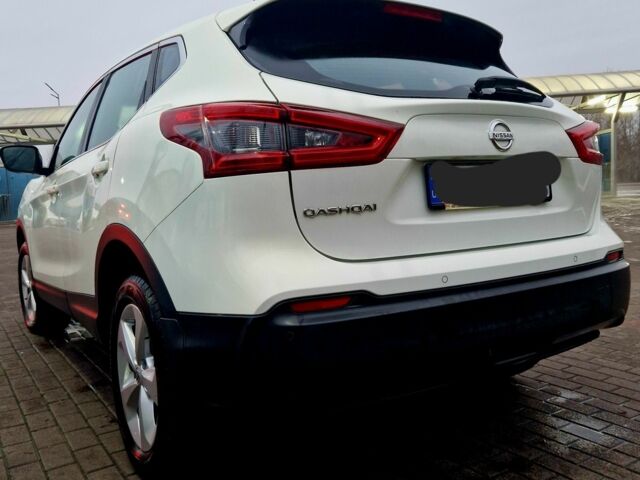 Білий Ніссан Кашкай, об'ємом двигуна 2 л та пробігом 61 тис. км за 23000 $, фото 1 на Automoto.ua