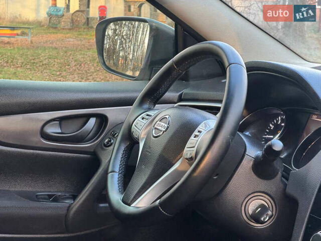 Белый Ниссан Кашкай, объемом двигателя 1.2 л и пробегом 113 тыс. км за 10950 $, фото 54 на Automoto.ua