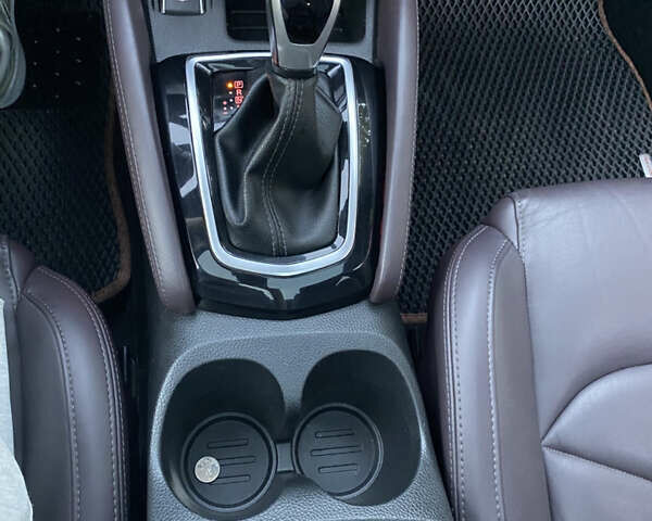 Белый Ниссан Кашкай, объемом двигателя 1.6 л и пробегом 92 тыс. км за 19950 $, фото 29 на Automoto.ua