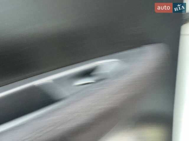 Белый Ниссан Кашкай, объемом двигателя 1.2 л и пробегом 113 тыс. км за 10950 $, фото 37 на Automoto.ua