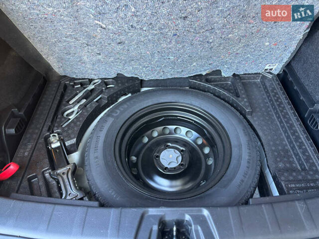 Белый Ниссан Кашкай, объемом двигателя 1.2 л и пробегом 87 тыс. км за 16200 $, фото 29 на Automoto.ua
