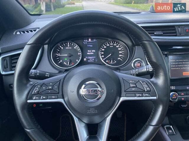 Белый Ниссан Кашкай, объемом двигателя 1.6 л и пробегом 92 тыс. км за 19950 $, фото 31 на Automoto.ua