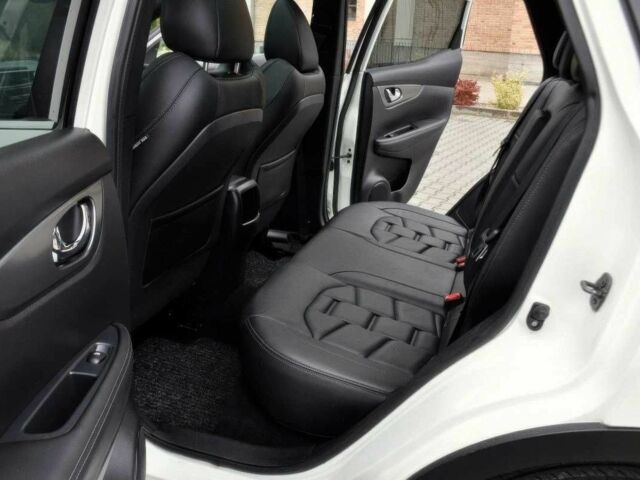 Білий Ніссан Кашкай, об'ємом двигуна 0 л та пробігом 67 тис. км за 12200 $, фото 7 на Automoto.ua