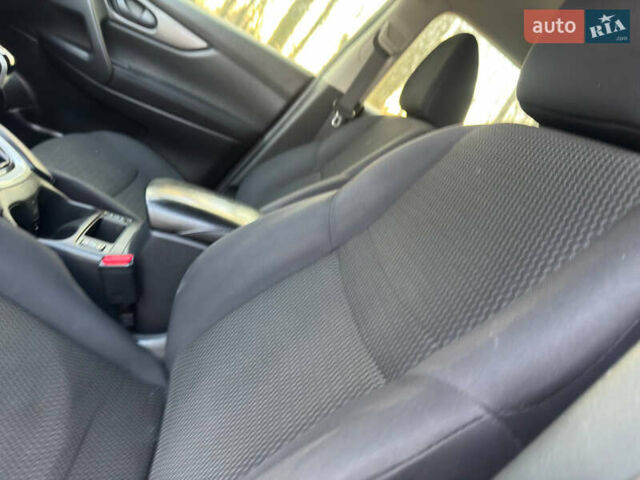 Белый Ниссан Кашкай, объемом двигателя 1.2 л и пробегом 113 тыс. км за 10950 $, фото 30 на Automoto.ua