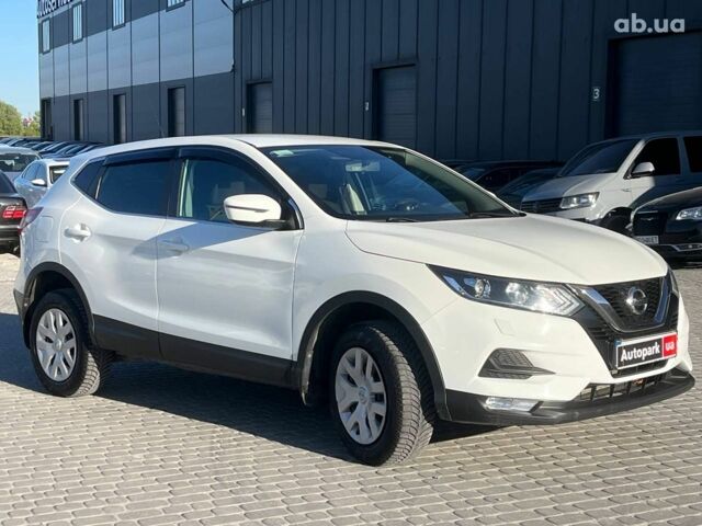 Белый Ниссан Кашкай, объемом двигателя 1.2 л и пробегом 93 тыс. км за 15990 $, фото 1 на Automoto.ua