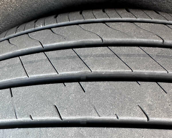 Белый Ниссан Кашкай, объемом двигателя 1.2 л и пробегом 148 тыс. км за 14000 $, фото 13 на Automoto.ua