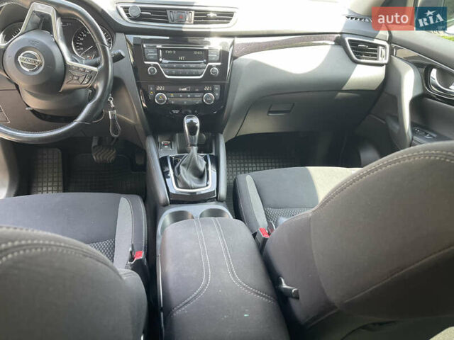 Белый Ниссан Кашкай, объемом двигателя 1.2 л и пробегом 96 тыс. км за 14950 $, фото 9 на Automoto.ua