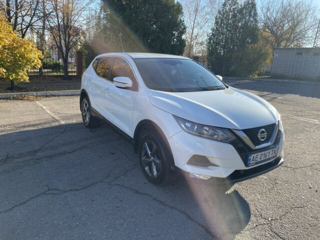 Ниссан Кашкай 2018 в Кривом Роге на Automoto.ua Белый Ниссан Кашкай, объемом двигателя 2 л и пробегом 76 тыс. км за 21000 $, фото 2 на Automoto.ua