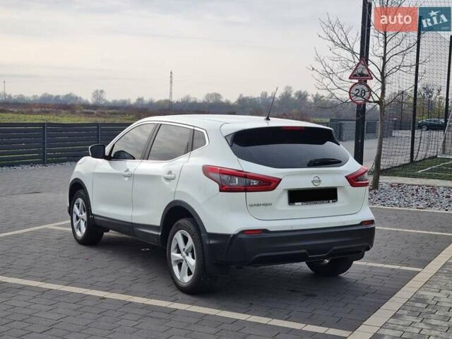 Белый Ниссан Кашкай, объемом двигателя 1.2 л и пробегом 178 тыс. км за 12800 $, фото 20 на Automoto.ua
