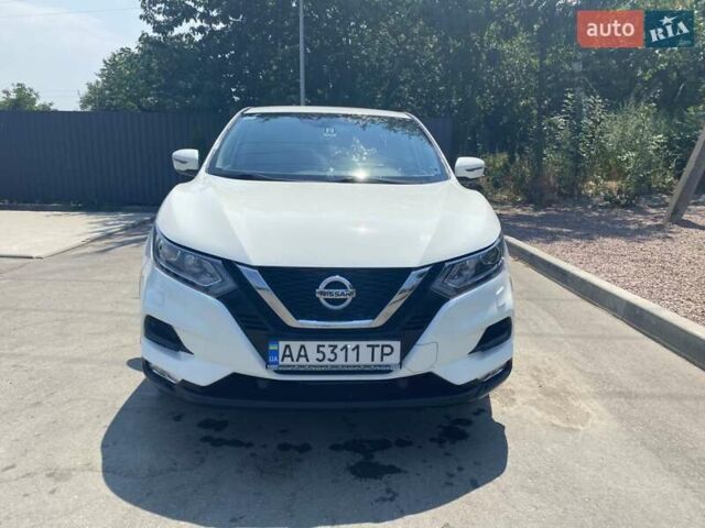 Білий Ніссан Кашкай, об'ємом двигуна 1.2 л та пробігом 108 тис. км за 14600 $, фото 3 на Automoto.ua
