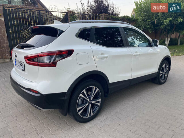 Белый Ниссан Кашкай, объемом двигателя 1.6 л и пробегом 92 тыс. км за 19950 $, фото 11 на Automoto.ua