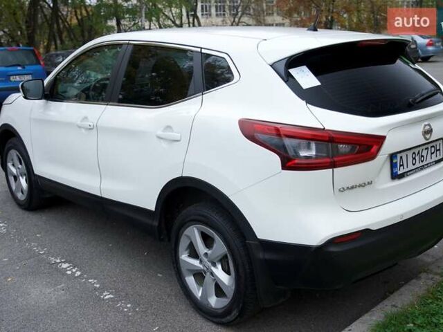 Білий Ніссан Кашкай, об'ємом двигуна 1.2 л та пробігом 141 тис. км за 14300 $, фото 4 на Automoto.ua