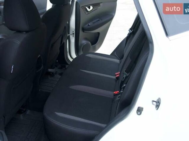 Білий Ніссан Кашкай, об'ємом двигуна 1.2 л та пробігом 141 тис. км за 14300 $, фото 7 на Automoto.ua